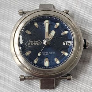 Armitron Zone Water Resistant Quartz Watch Blue Dial Silver Case Vintage Sport‎